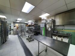 Valley Point (D10), Retail #582810331